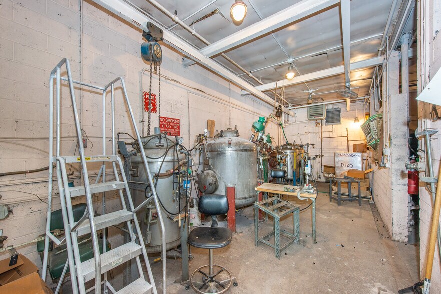 More Photos Of 158 Central Ave, Rochelle Park Industrial For Sale