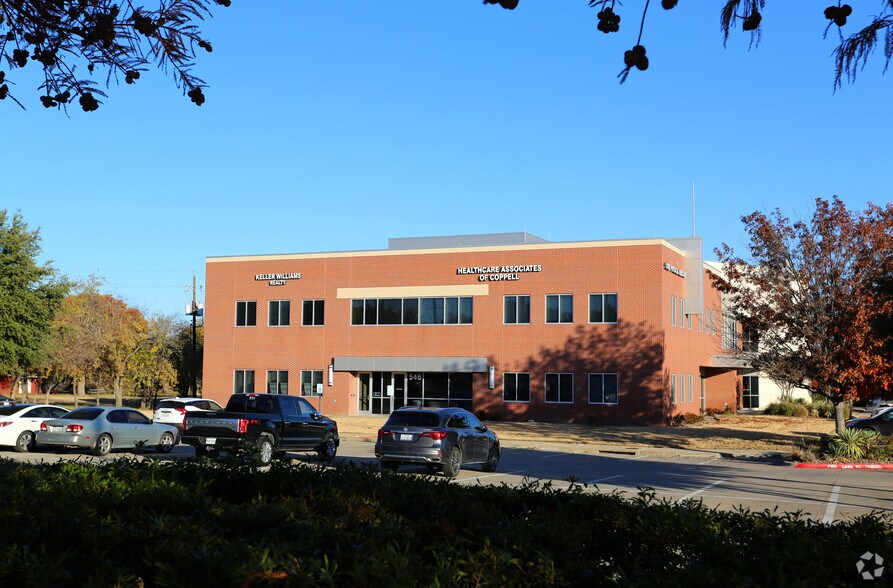 More Photos Of 546 E Sandy Lake Rd, Coppell Medical For Lease