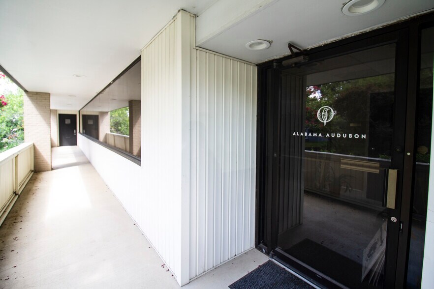 More Photos Of 3720 4th Ave S, Birmingham Medical For Lease