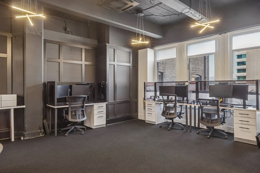 More Photos Of 68 S Main St, Salt Lake City Office For Sale