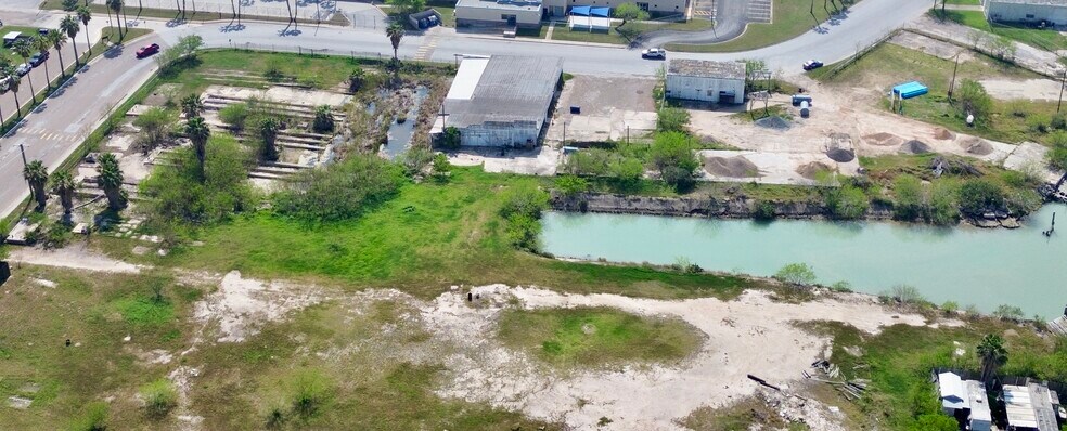More Photos Of 400 E Washington St, Port Isabel Land For Sale