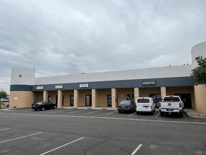 More Photos Of 2030 W Deer Valley Rd, Phoenix Unknown For Lease