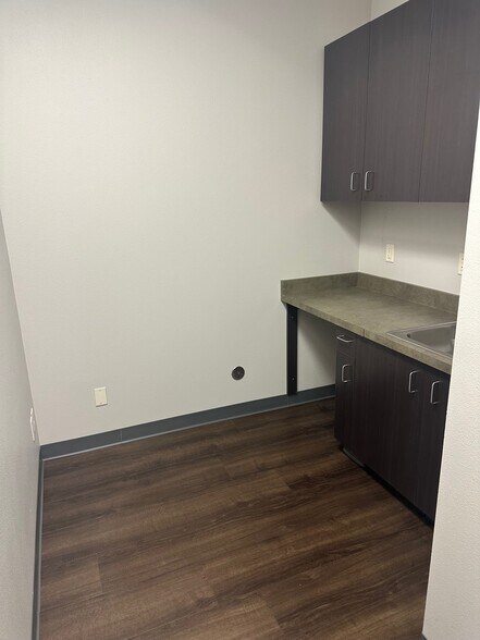 More Photos Of 7780 N Fresno St, Fresno Medical For Lease
