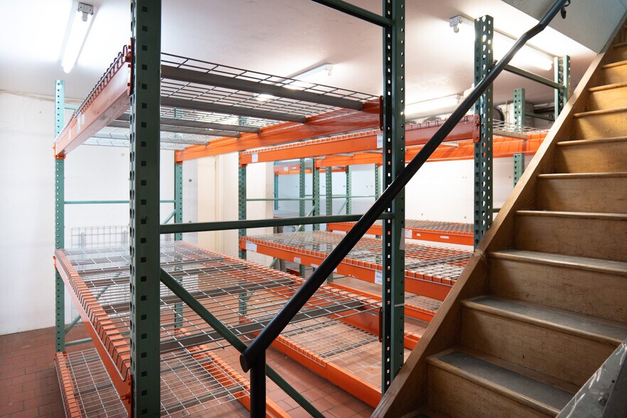More Photos Of 148 Chambers St, New York Apartments For Lease