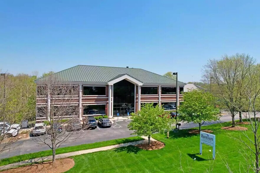 Primary Photo Of 2031 Nelson Miller Pky, Louisville Office For Lease
