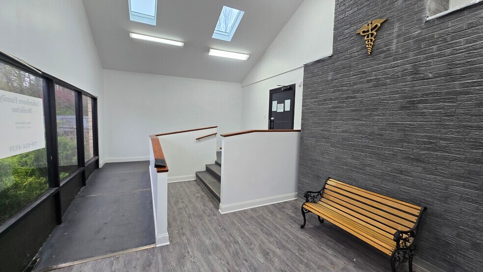 More Photos Of 12655 Seneca Rd, Irving Medical For Sale