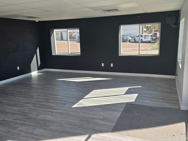 More Photos Of 2318-2332 E Platte Ave, Colorado Springs Freestanding For Lease