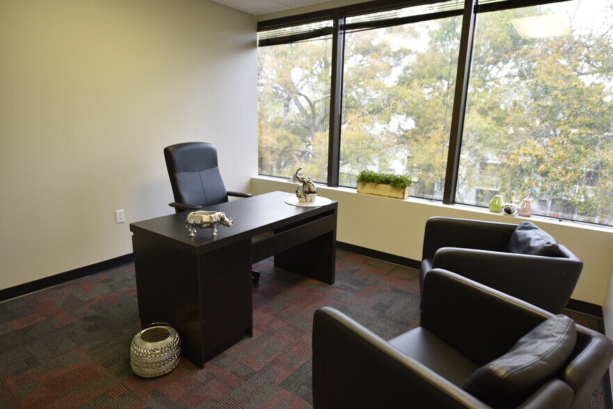 More Photos Of 234 N Westmonte Dr, Altamonte Springs Office For Lease
