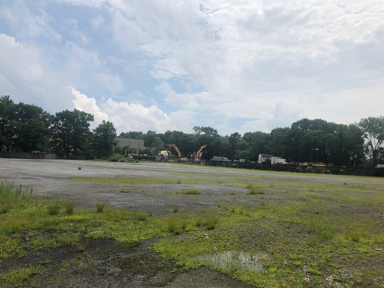 More Photos Of 2777 Arthur Kill Rd, Staten Island Land For Lease
