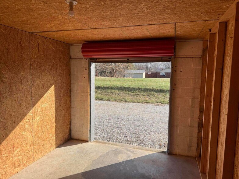 More Photos Of 120 Alexander St, Monticello Self Storage For Sale