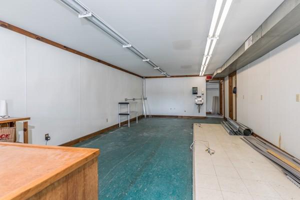 More Photos Of 181 E Main St, Orange Convenience Store For Lease