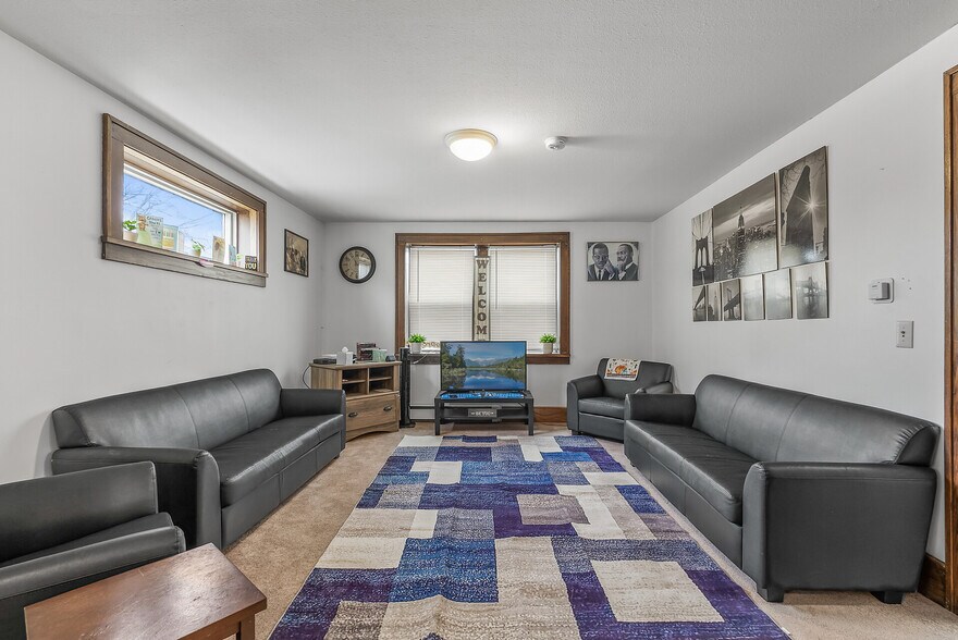 More Photos Of 1232 Marshall Ave, Saint Paul Apartments For Sale