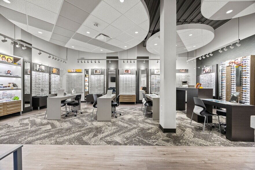 More Photos Of 1700 Coit Rd, Plano Medical For Lease