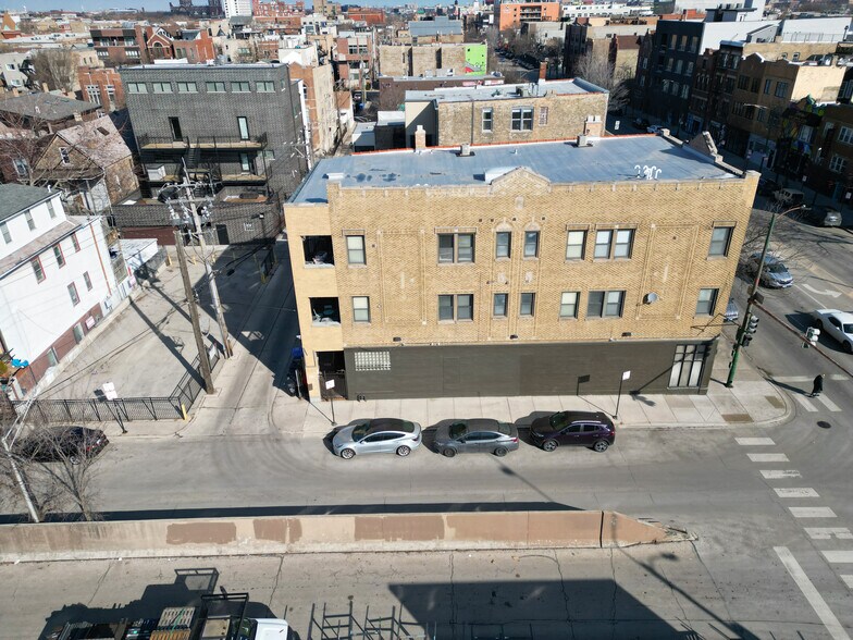 More Photos Of 1400-1402 N Ashland Ave, Chicago Storefront Retail Residential For Lease