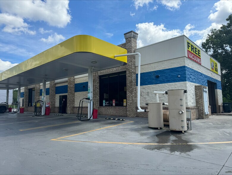 More Photos Of 994 Parkway, Sevierville Carwash For Sale