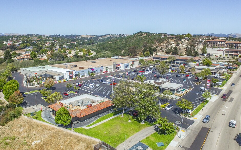 More Photos Of 1500-1590 W Branch St, Arroyo Grande Unknown For Lease