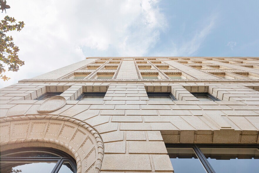 More Photos Of 1414 K St, Sacramento Office For Lease