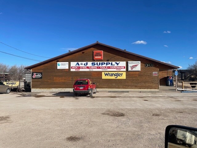 Primary Photo Of 1020 Laurel St, Whitewood General Retail For Sale