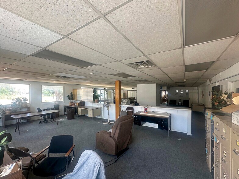 More Photos Of 758 W 1500 N, Salt Lake City Service For Lease