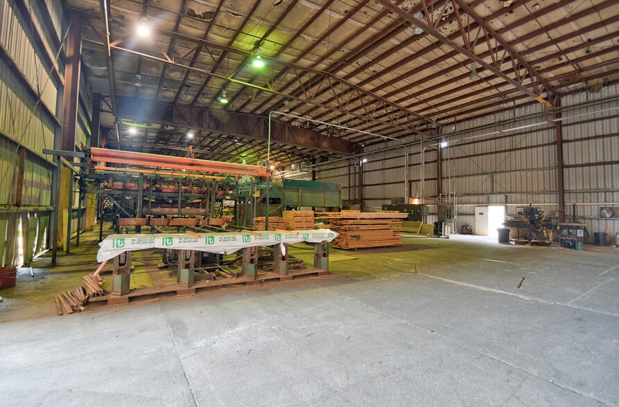 More Photos Of 98 US Highway 101 Hwy, Hoquiam Lumberyard For Sale