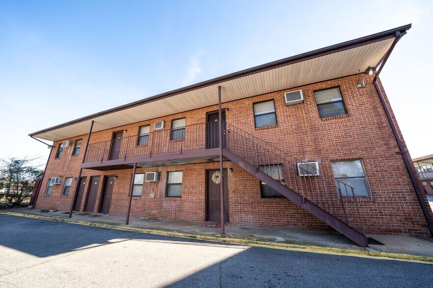 More Photos Of , Norfolk Multifamily For Sale