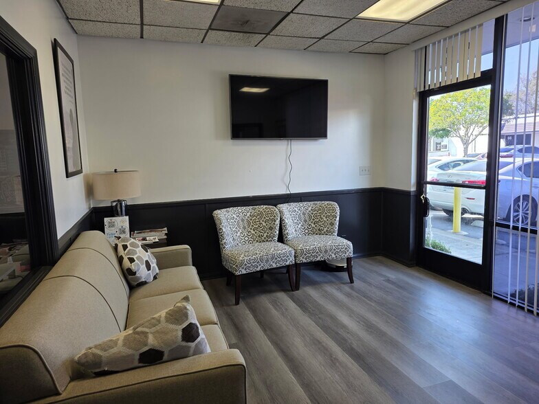 More Photos Of 2-72 N Central Ave, Upland Warehouse For Sale