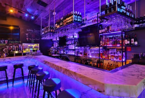 More Photos Of 10964 Ventura Blvd, Studio City Restaurant For Lease