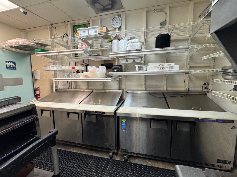 More Photos Of 2414-2430 S State Road 7, Hollywood Unknown For Lease
