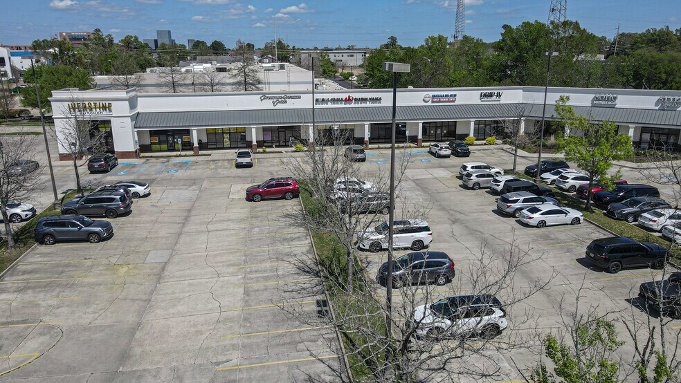 More Photos Of 7731 Perkins Rd, Baton Rouge Storefront For Lease