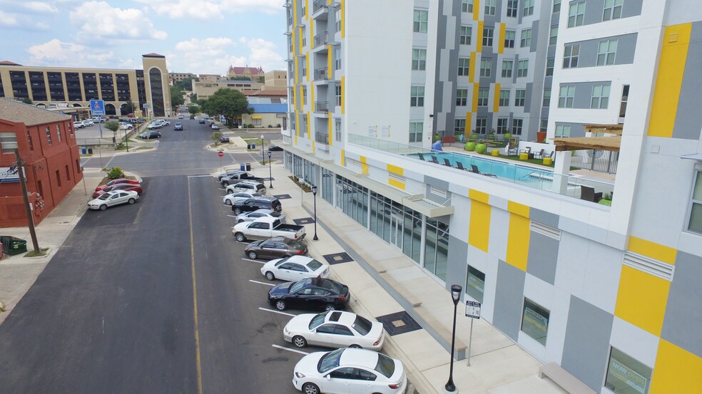 More Photos Of 210 North Edward Gary St, San Marcos Apartments For Lease