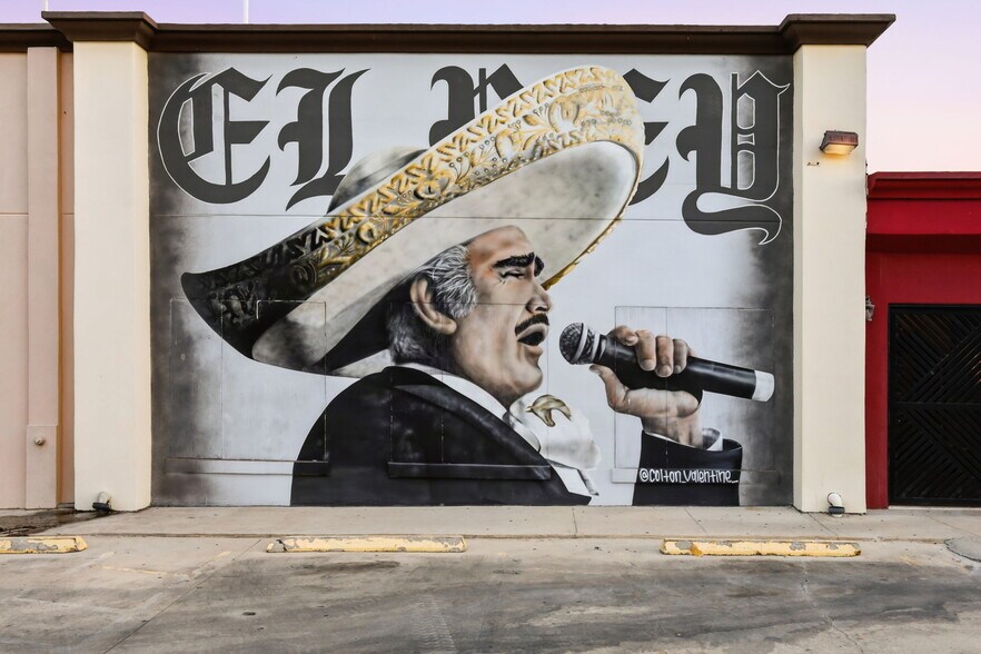 More Photos Of 4946 Rigsby Ave, San Antonio Restaurant For Sale