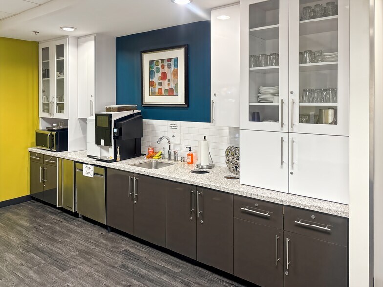 More Photos Of 333 H St, Chula Vista Coworking Space