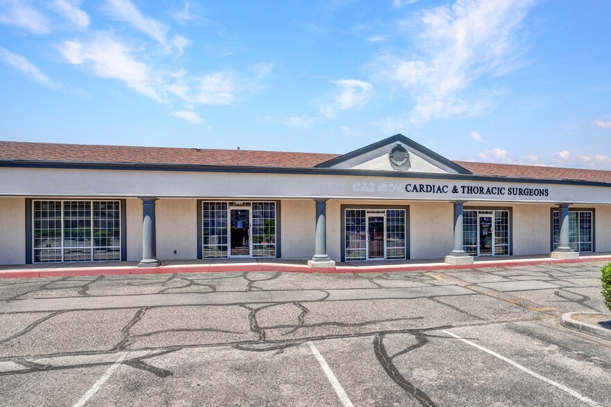 More Photos Of 4160 S Pecos Rd, Las Vegas Medical For Lease