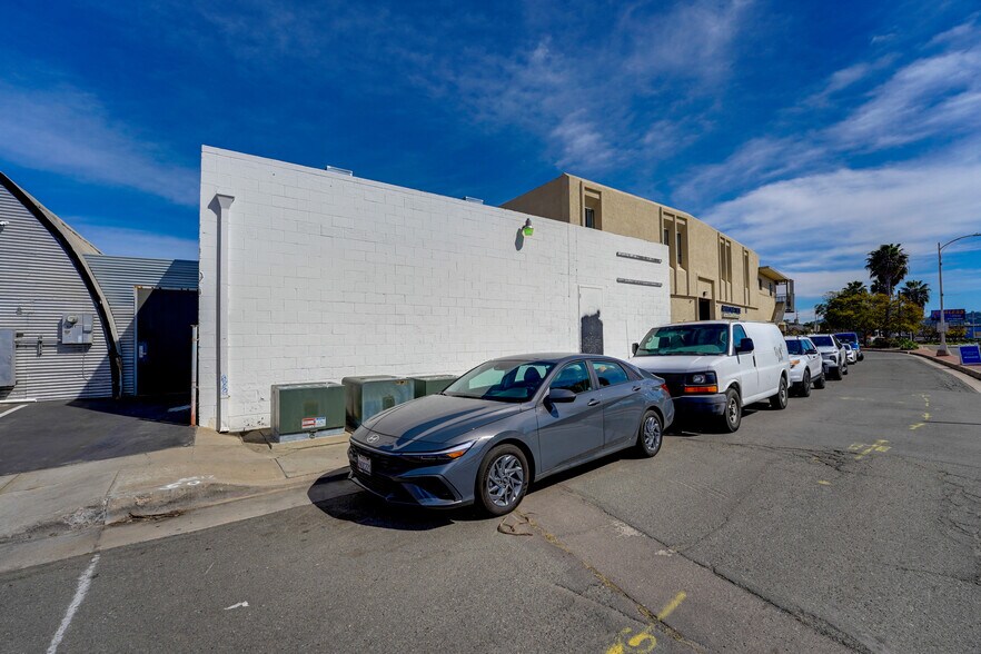More Photos Of 1079-1085 W Morena Blvd, San Diego Refrigeration Cold Storage For Sale