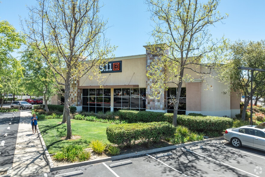 More Photos Of 40810 Winchester Rd, Temecula Freestanding For Lease
