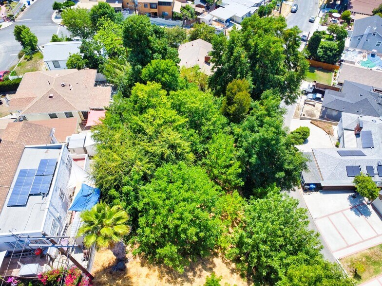 More Photos Of 5306 Borland rd, Los Angeles Land For Sale