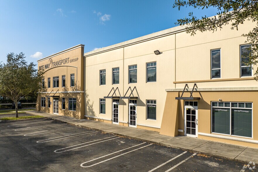 More Photos Of 3901-3981 NW 126th Ave, Coral Springs Warehouse For Lease