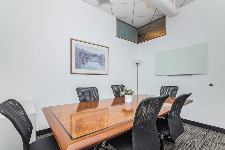 More Photos Of 299 S Main St, Salt Lake City Coworking Space