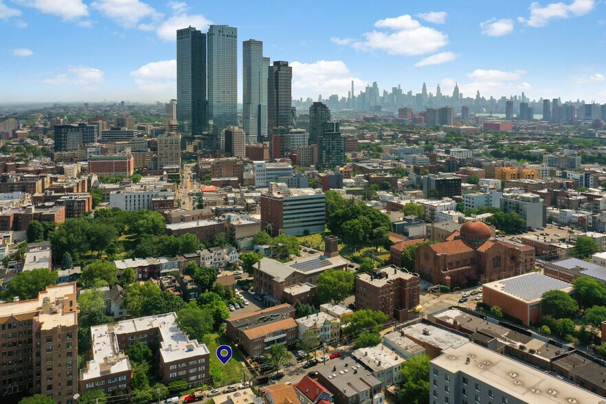 More Photos Of 32 Glenwood Ave, Jersey City Land For Sale