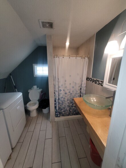 More Photos Of 2536 Indianapolis Ave, Indianapolis Apartments For Sale