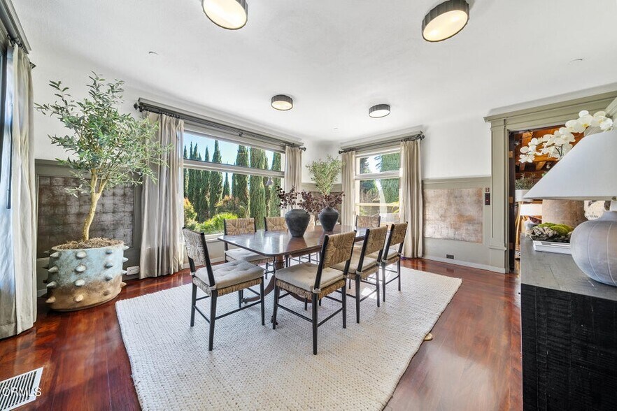 More Photos Of 380 Green St, Pasadena Office Residential For Sale