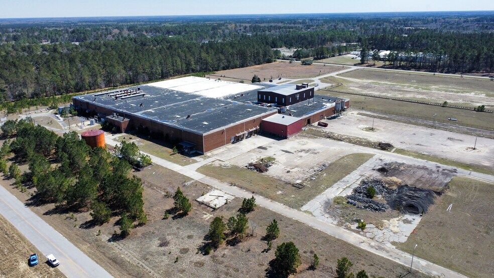 More Photos Of 1497 Industrial Rd, Walterboro Manufacturing For Sale