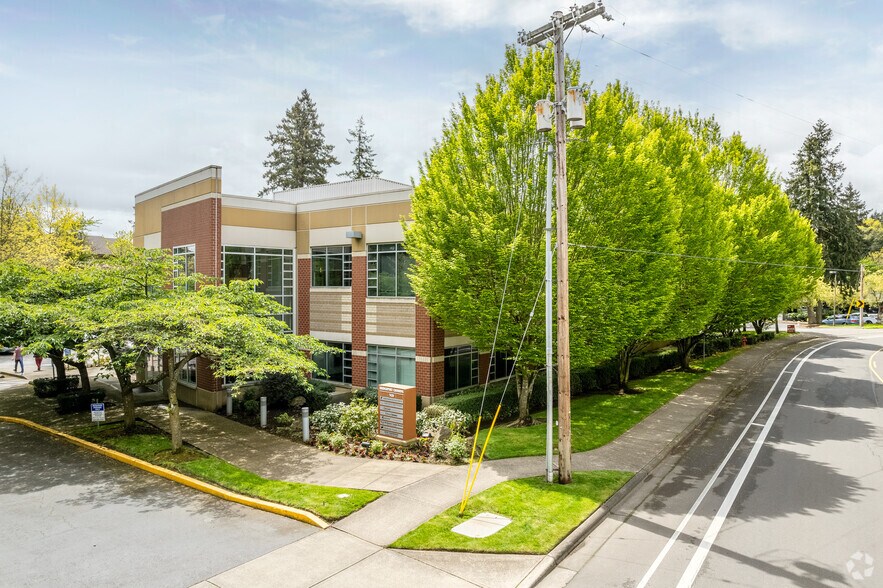 More Photos Of 7420 SW Bridgeport Rd, Tigard Office For Sale