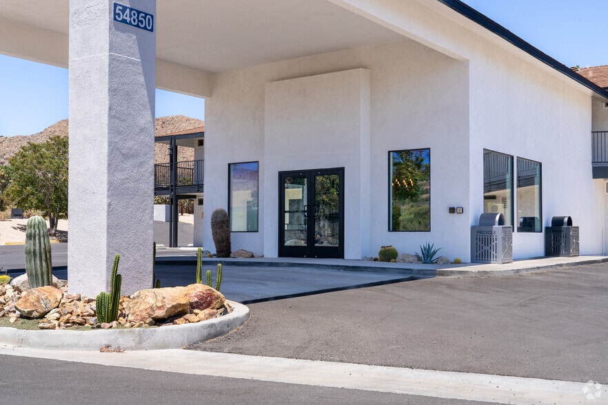 More Photos Of 54850 29 Palms Hwy, Yucca Valley Hotel For Sale