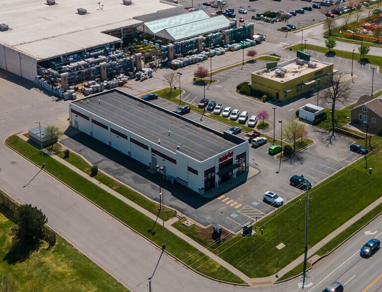 More Photos Of 1901 W Foxwood Dr, Raymore Auto Repair For Sale