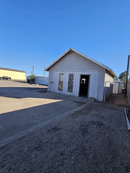 More Photos Of 1431 W Thatcher Blvd, Safford General Retail For Sale