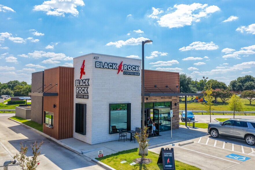 Primary Photo Of 427 Wilshire blvd, Burleson Restaurant For Sale