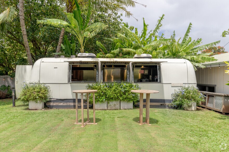 More Photos Of 65 Hana Hwy, Paia Restaurant For Lease