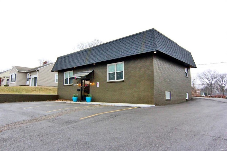 More Photos Of 1917 William St, Cape Girardeau Loft Creative Space For Sale