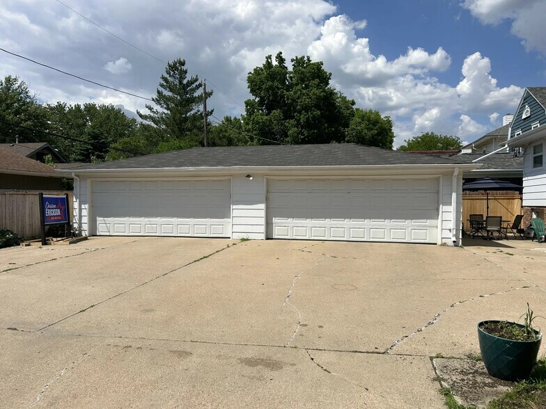 More Photos Of 300 W 22nd St, Sioux Falls Apartments For Sale